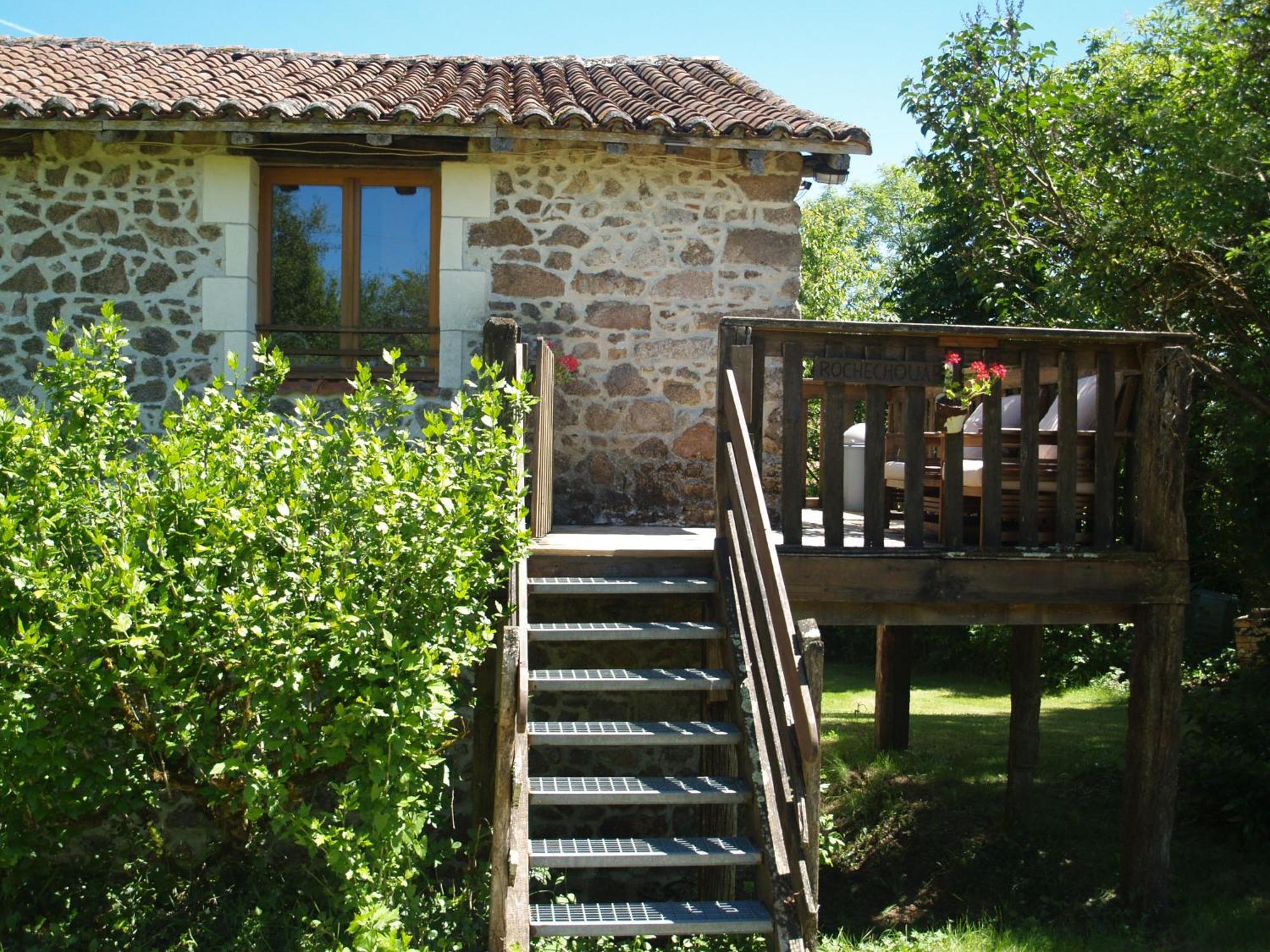 Tranquille Vienne Gites A Chirac Dept Charente Exterior foto