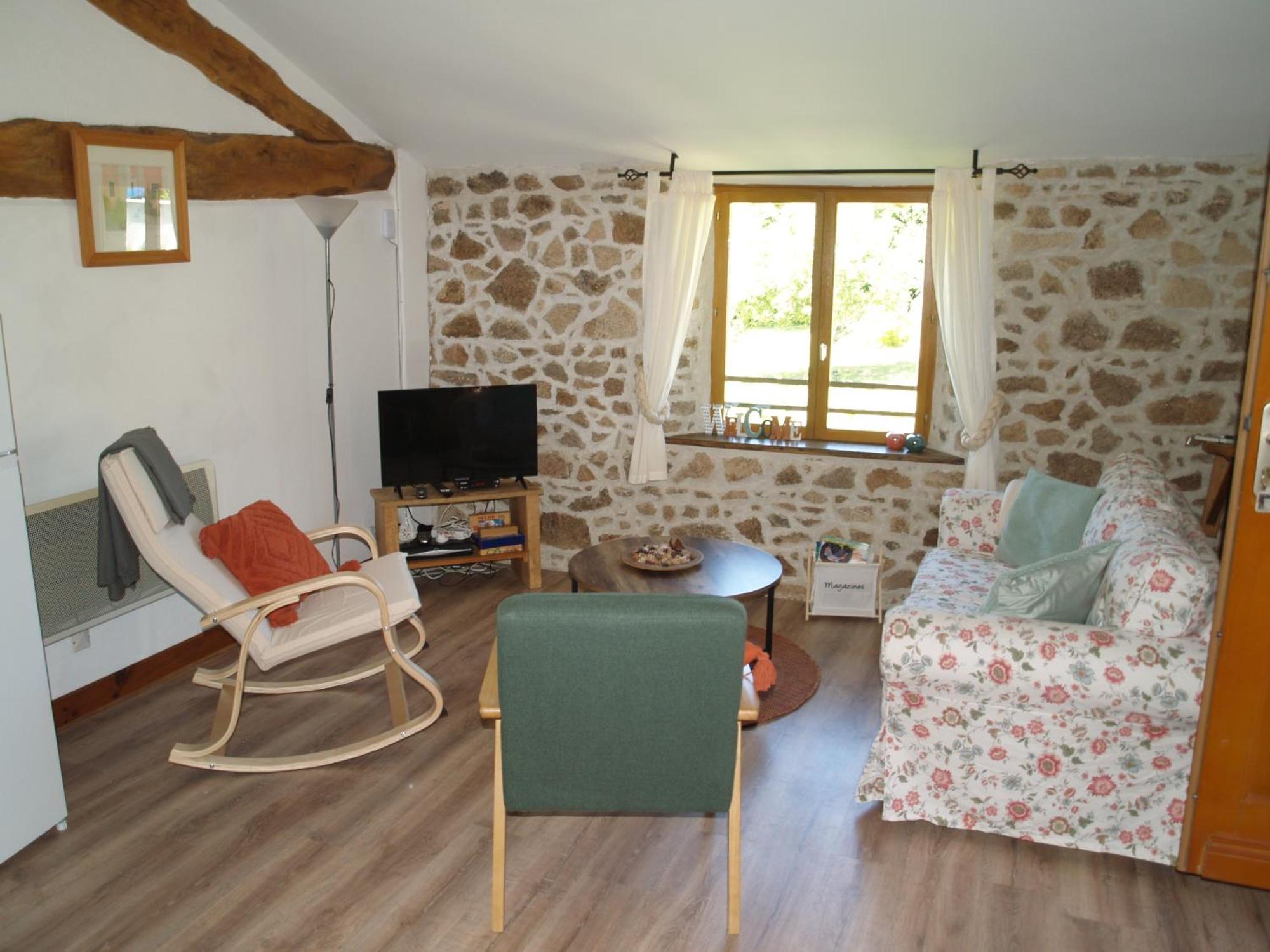 Tranquille Vienne Gites A Chirac Dept Charente Exterior foto